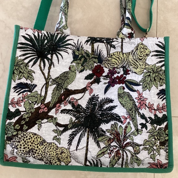 America & Beyond African Safari Embellished Beaded Limited Edition Tote Bag - Picture 6 of 16